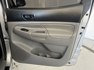 2013 Toyota Tacoma Base V6