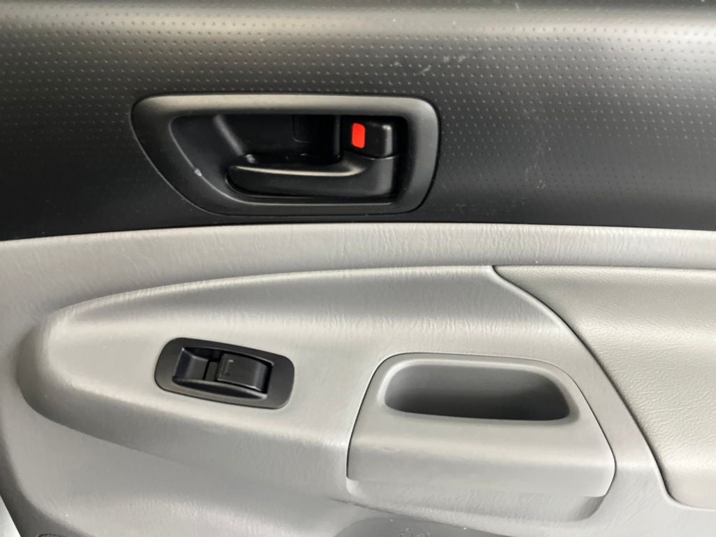 2013 Toyota Tacoma Base V6
