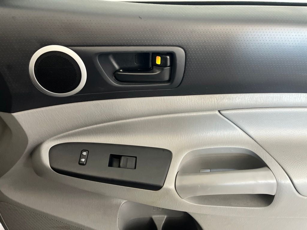 2013 Toyota Tacoma Base V6