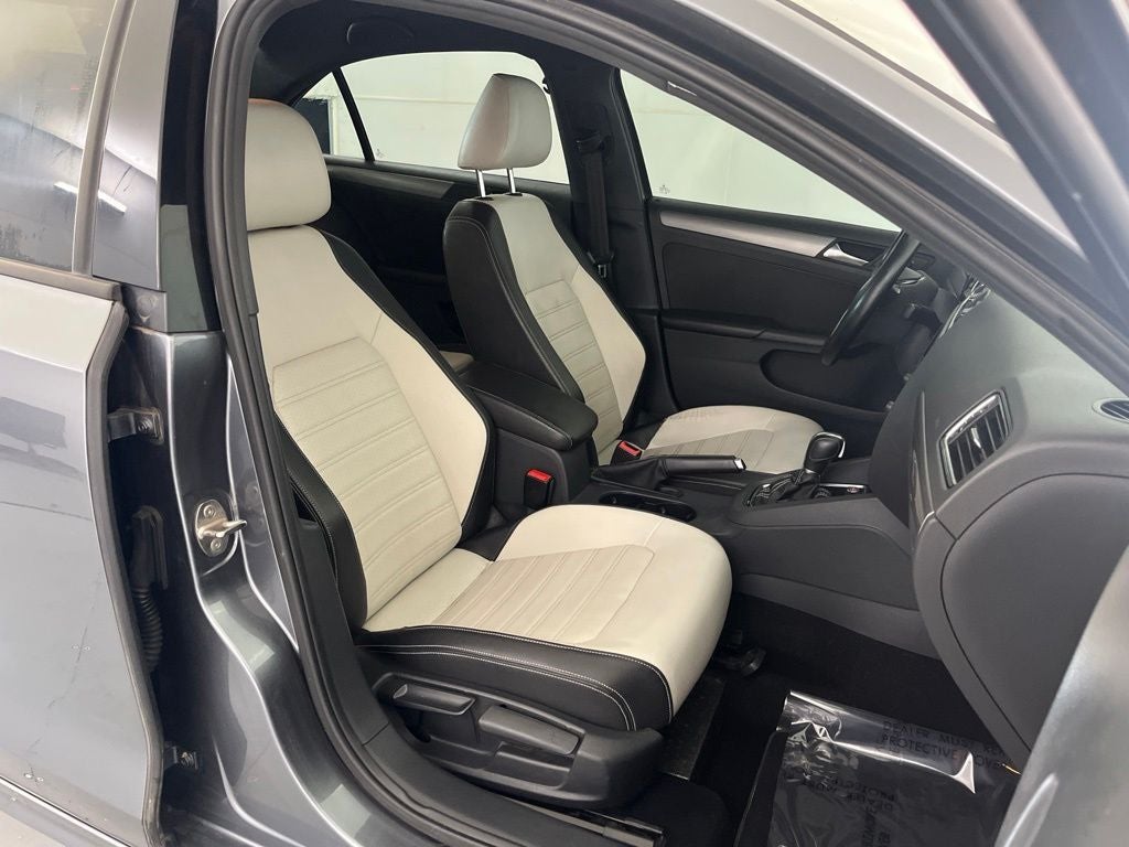2016 Volkswagen Jetta 1.8T Sport
