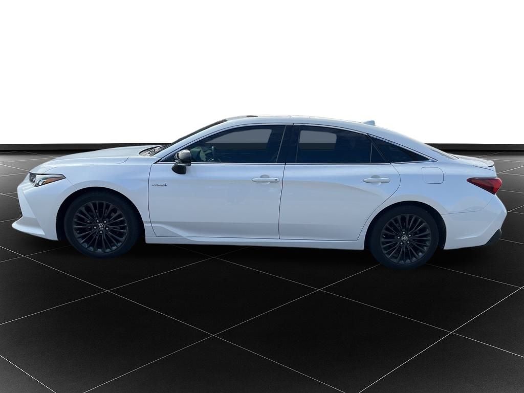 Used 2019 Toyota Avalon XSE with VIN 4T1B21FB7KU009108 for sale in Kansas City