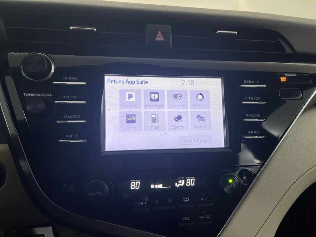 2018 Toyota Camry Hybrid LE