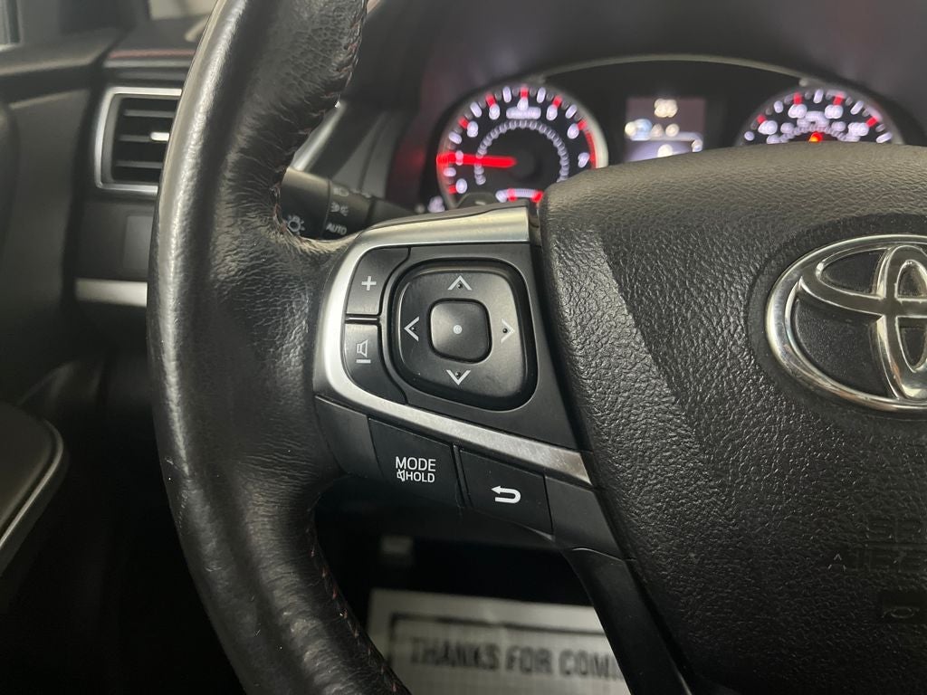 2017 Toyota Camry SE