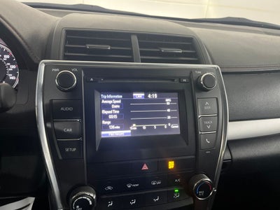 2017 Toyota Camry SE