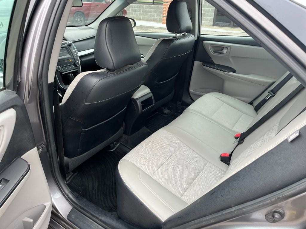 2016 Toyota Camry LE