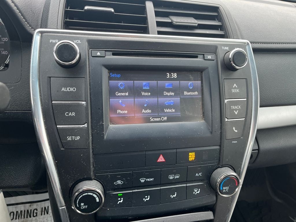 2016 Toyota Camry LE