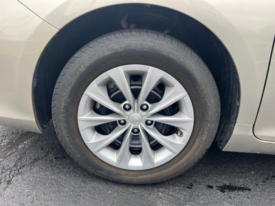 2017 Toyota Camry LE