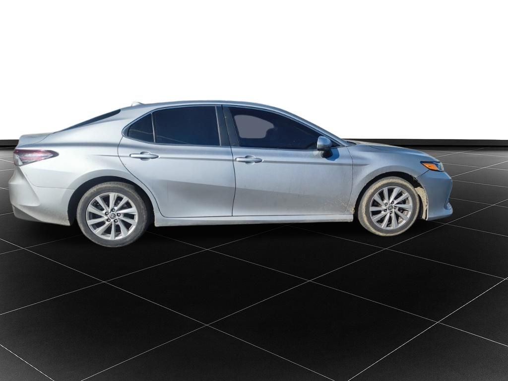 Used 2021 Toyota Camry LE with VIN 4T1C11AK0MU557050 for sale in Kansas City