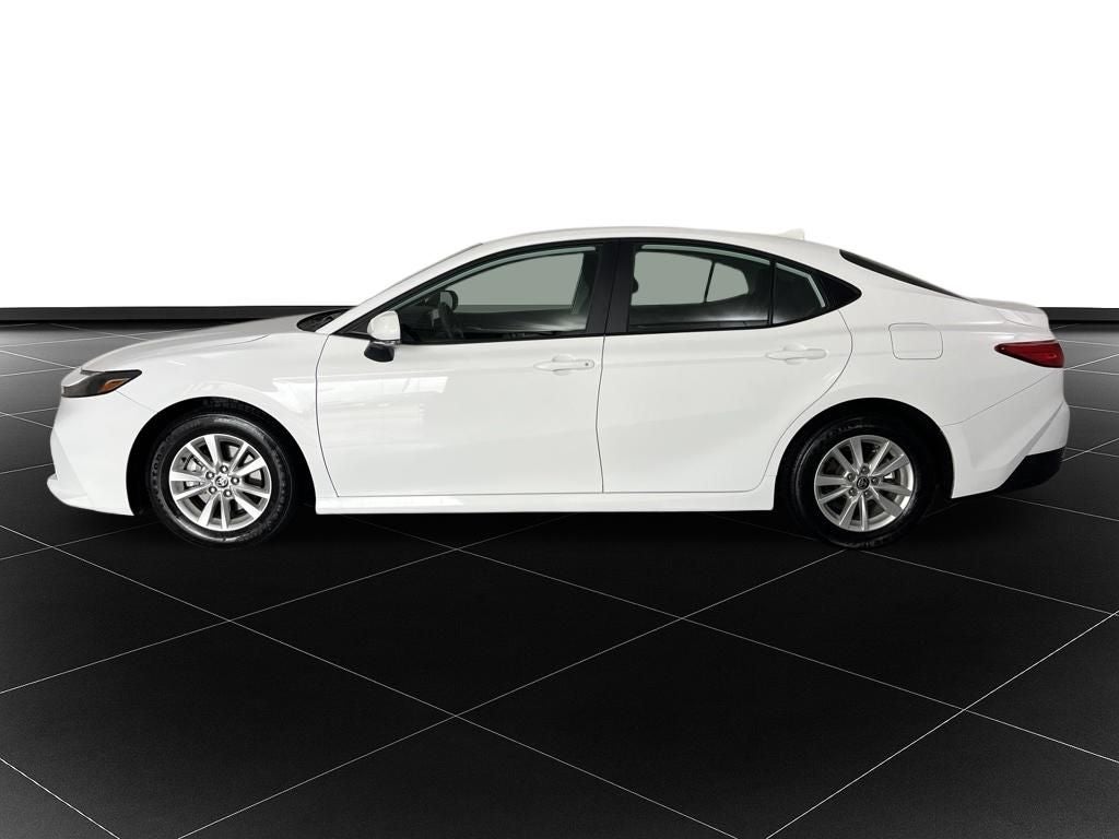 Used 2025 Toyota Camry LE with VIN 4T1DAACK7SU587192 for sale in Kansas City