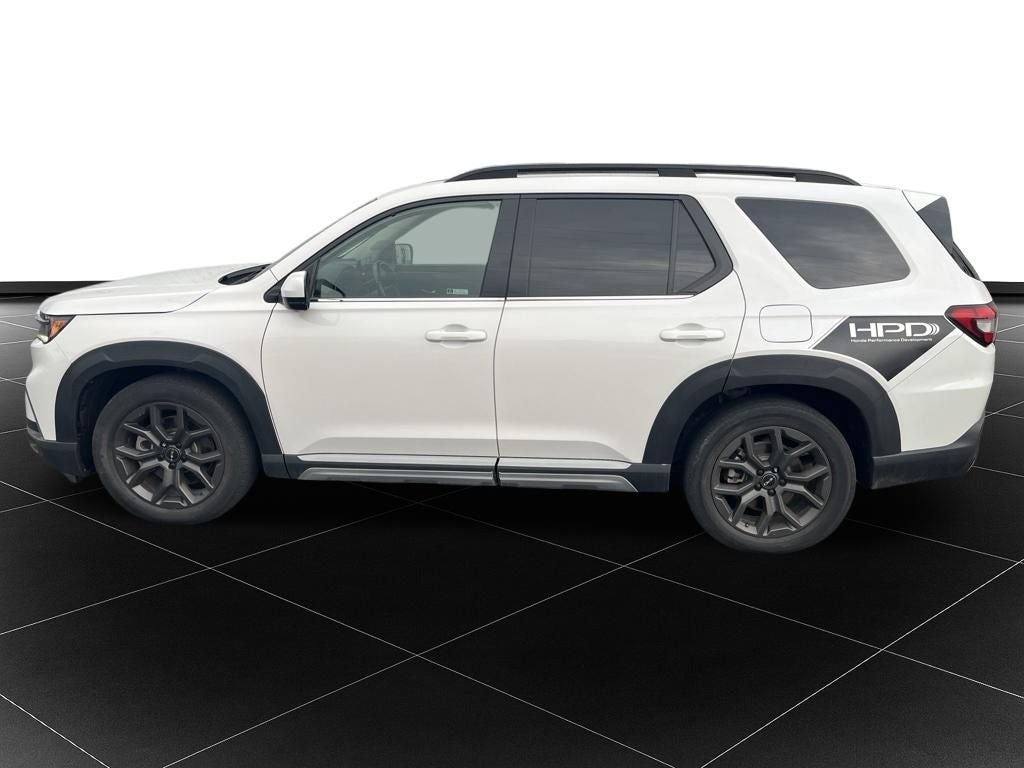 Used 2023 Honda Pilot Elite with VIN 5FNYG1H83PB026750 for sale in Kansas City