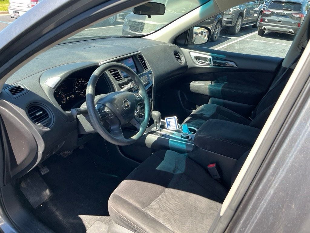 2015 Nissan Pathfinder S
