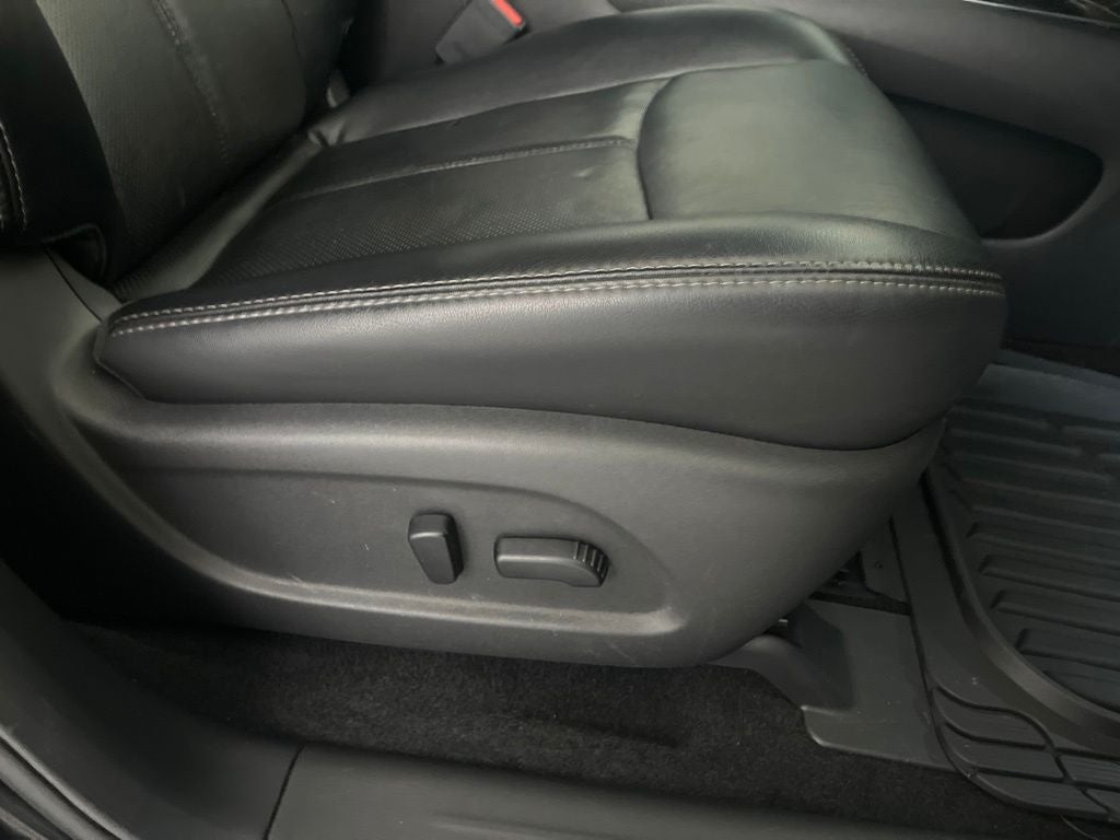 2015 Nissan Pathfinder Platinum