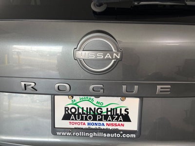2025 Nissan Rogue SV