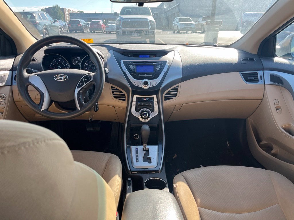 2011 Hyundai Elantra GLS