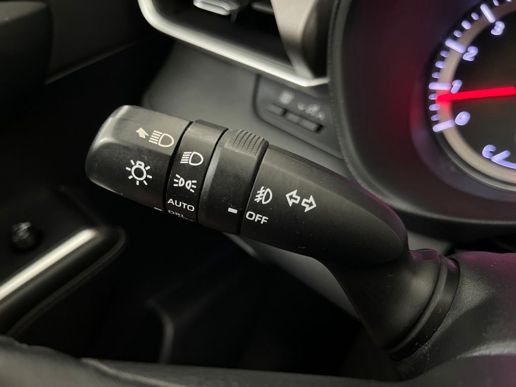 2020 Toyota Highlander LE