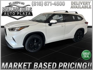 2020 Toyota Highlander LE