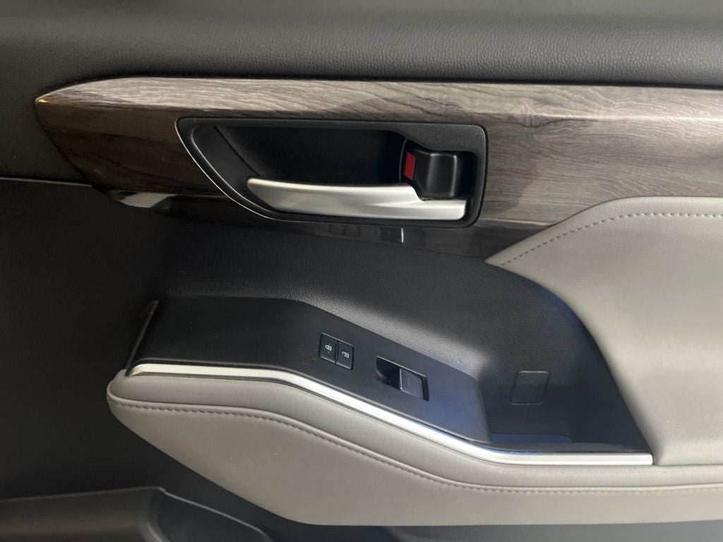 2020 Toyota Highlander Limited