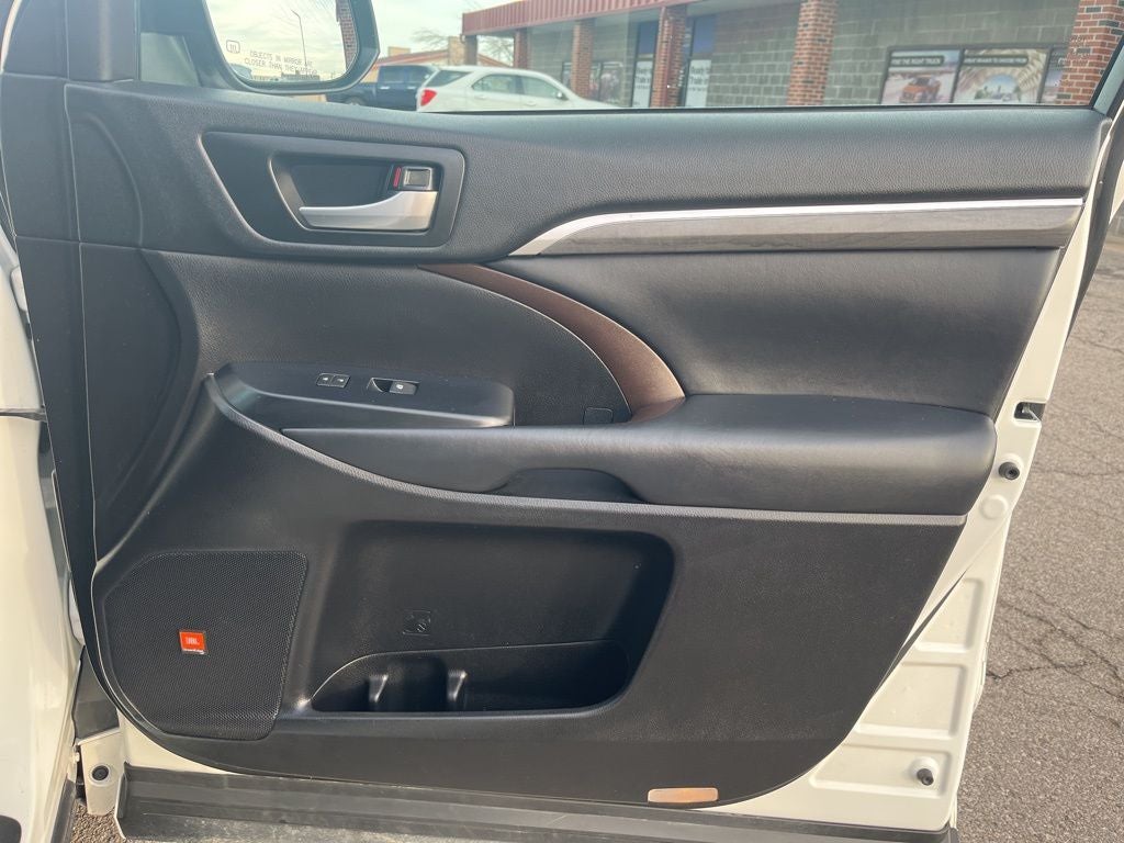 2019 Toyota Highlander Limited Platinum