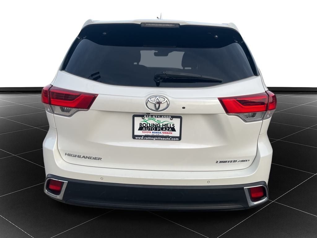 2019 Toyota Highlander Limited Platinum