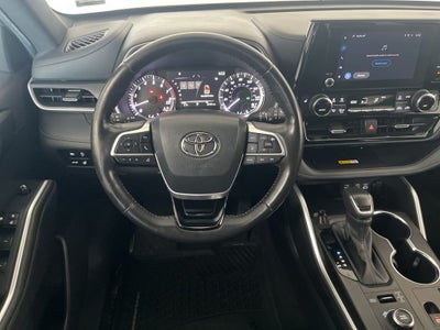 2023 Toyota Highlander XSE