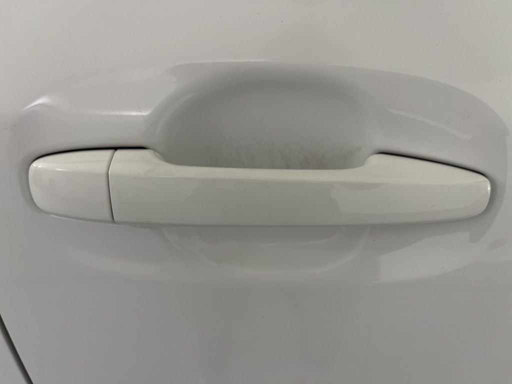 2014 Toyota Sienna LE 8 Passenger