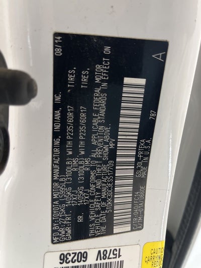 2014 Toyota Sienna LE 8 Passenger