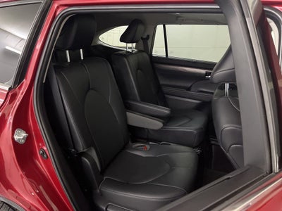 2021 Toyota Highlander Hybrid Limited