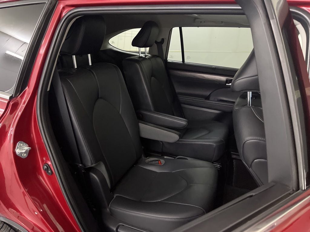 2021 Toyota Highlander Hybrid Limited