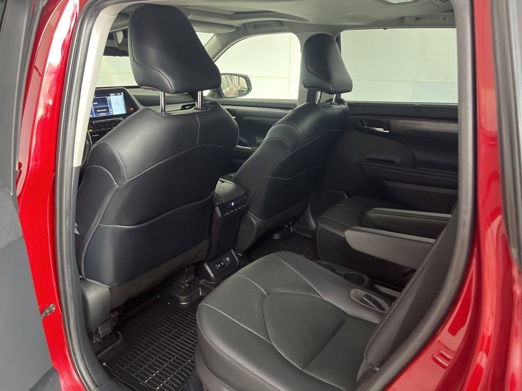 2021 Toyota Highlander Hybrid Limited
