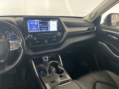 2021 Toyota Highlander Hybrid Limited