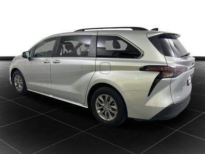 2024 Toyota Sienna XLE 7 Passenger