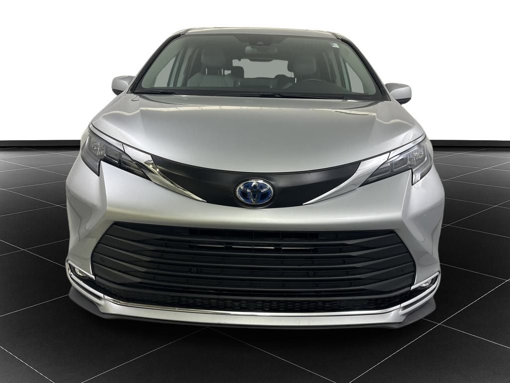 2024 Toyota Sienna XLE 7 Passenger