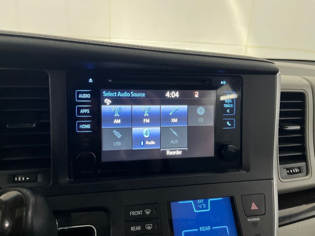 2017 Toyota Sienna XLE 7 Passenger