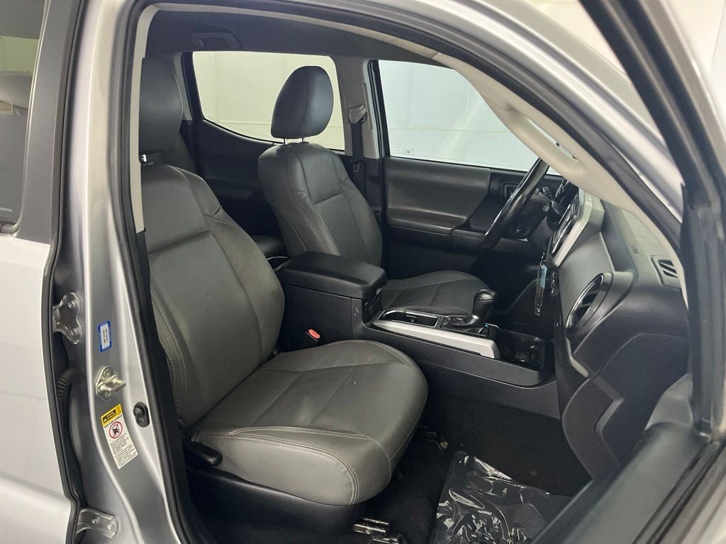2017 Toyota Tacoma SR5 V6
