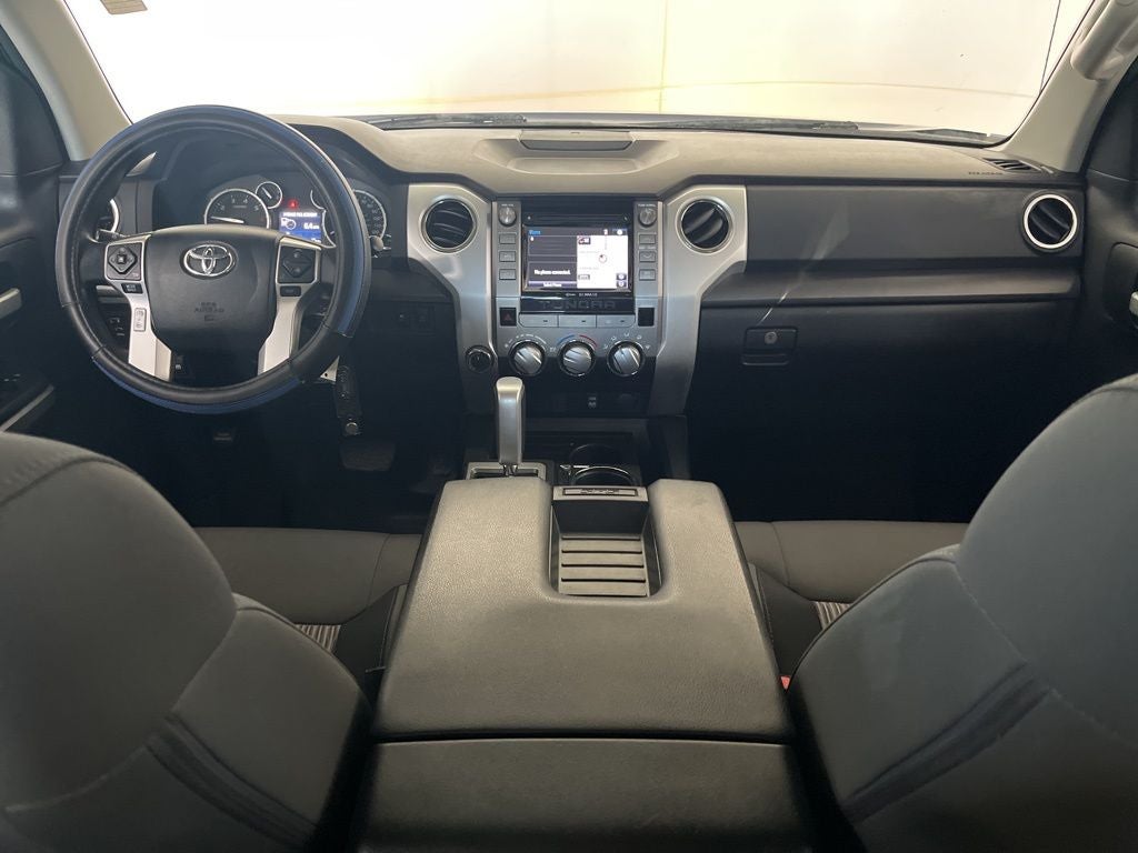 2015 Toyota Tundra SR5