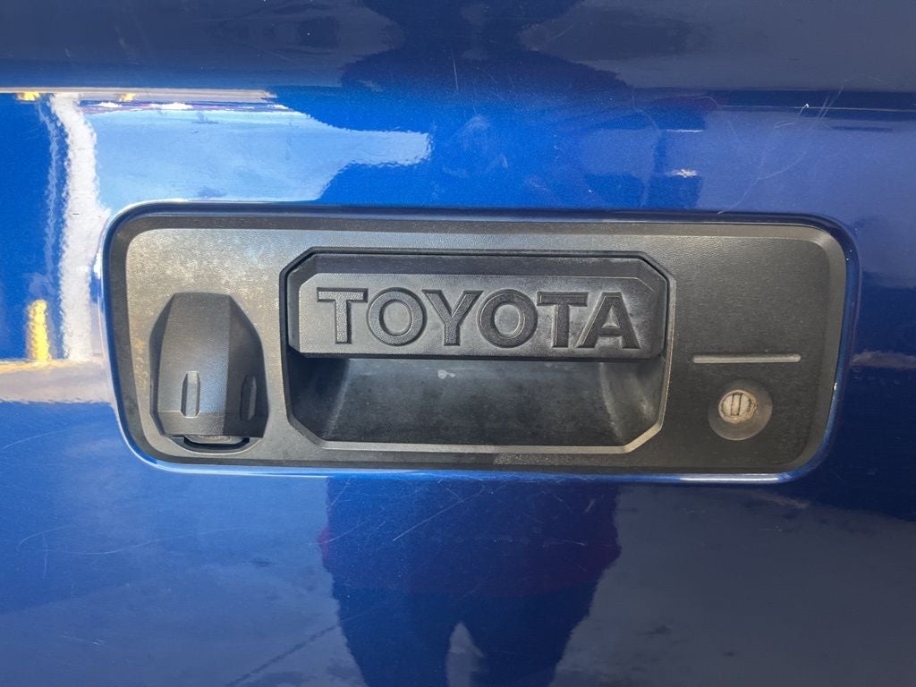 2015 Toyota Tundra SR5