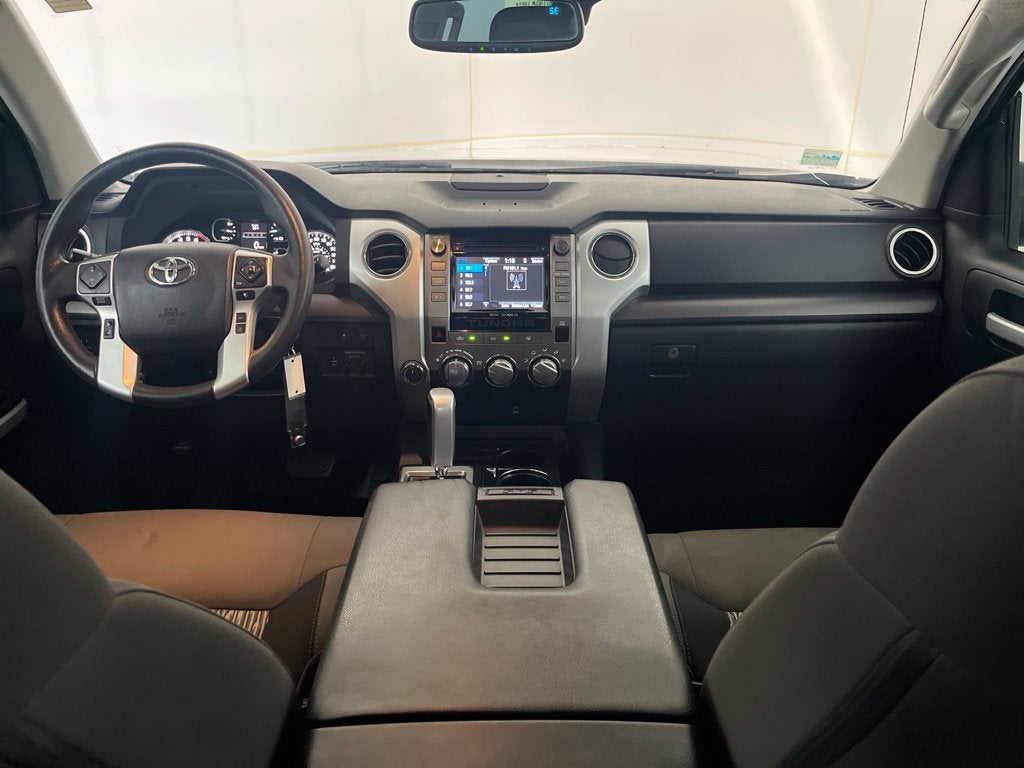 2018 Toyota Tundra SR5