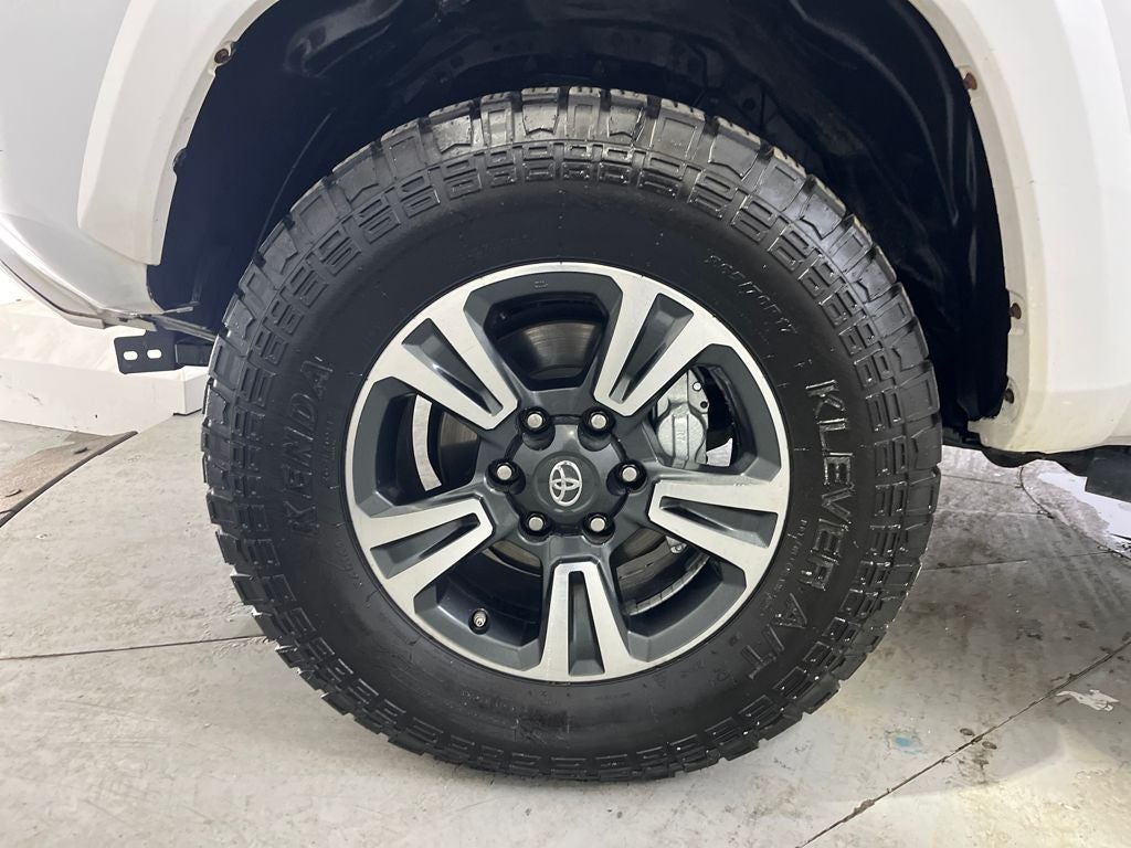 2017 Toyota Tacoma TRD Sport V6