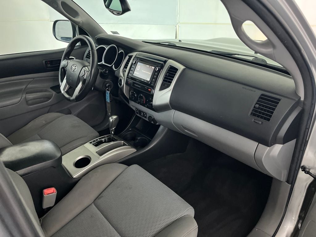 2015 Toyota Tacoma Base V6
