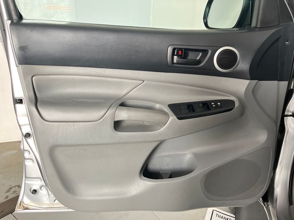 2015 Toyota Tacoma Base V6