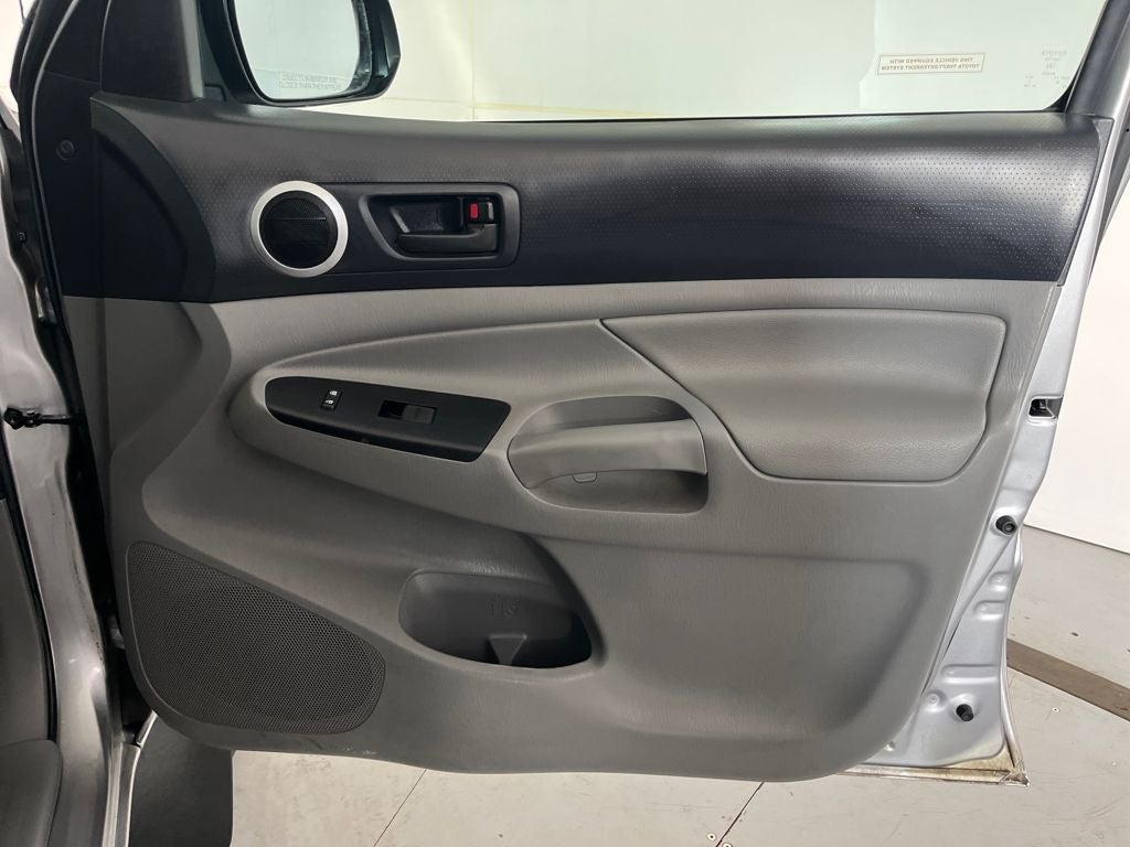 2015 Toyota Tacoma Base V6