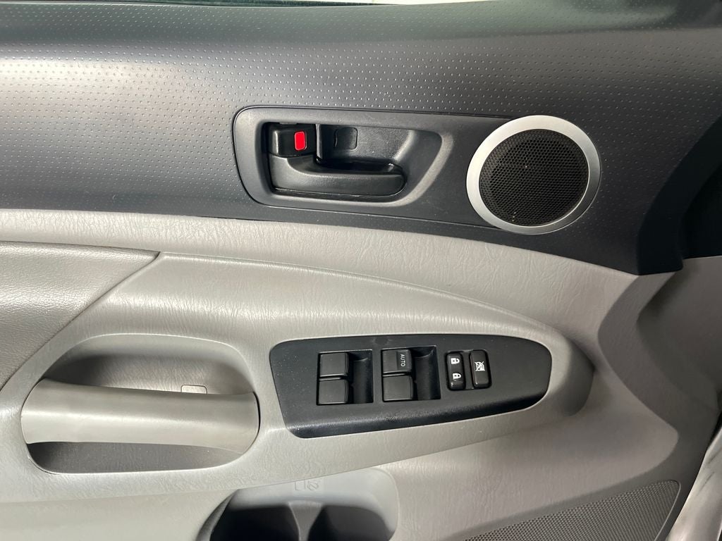 2015 Toyota Tacoma Base V6