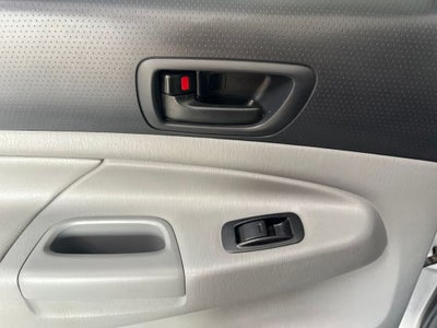 2015 Toyota Tacoma Base V6