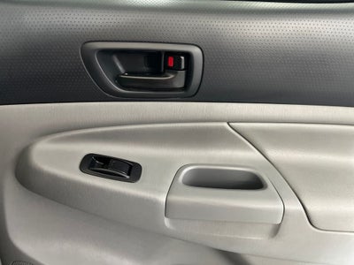 2015 Toyota Tacoma Base V6