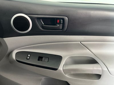 2015 Toyota Tacoma Base V6