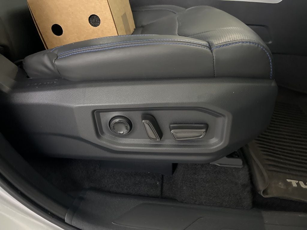 2025 Toyota Tundra Platinum