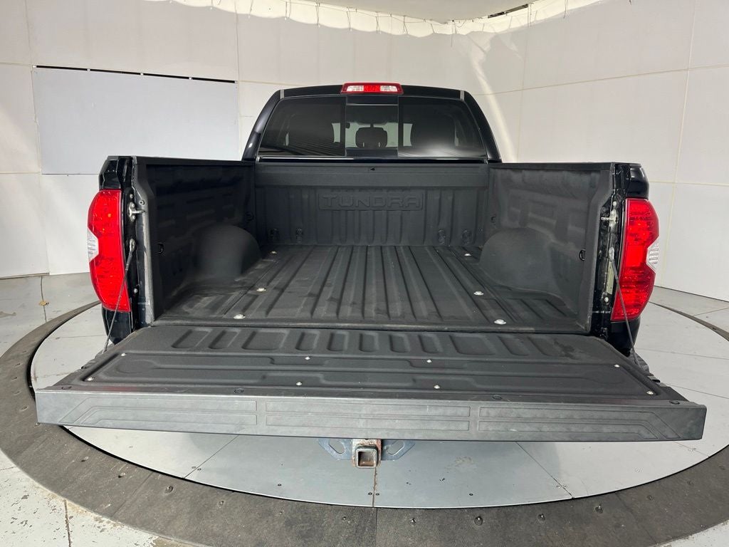 2017 Toyota Tundra SR5