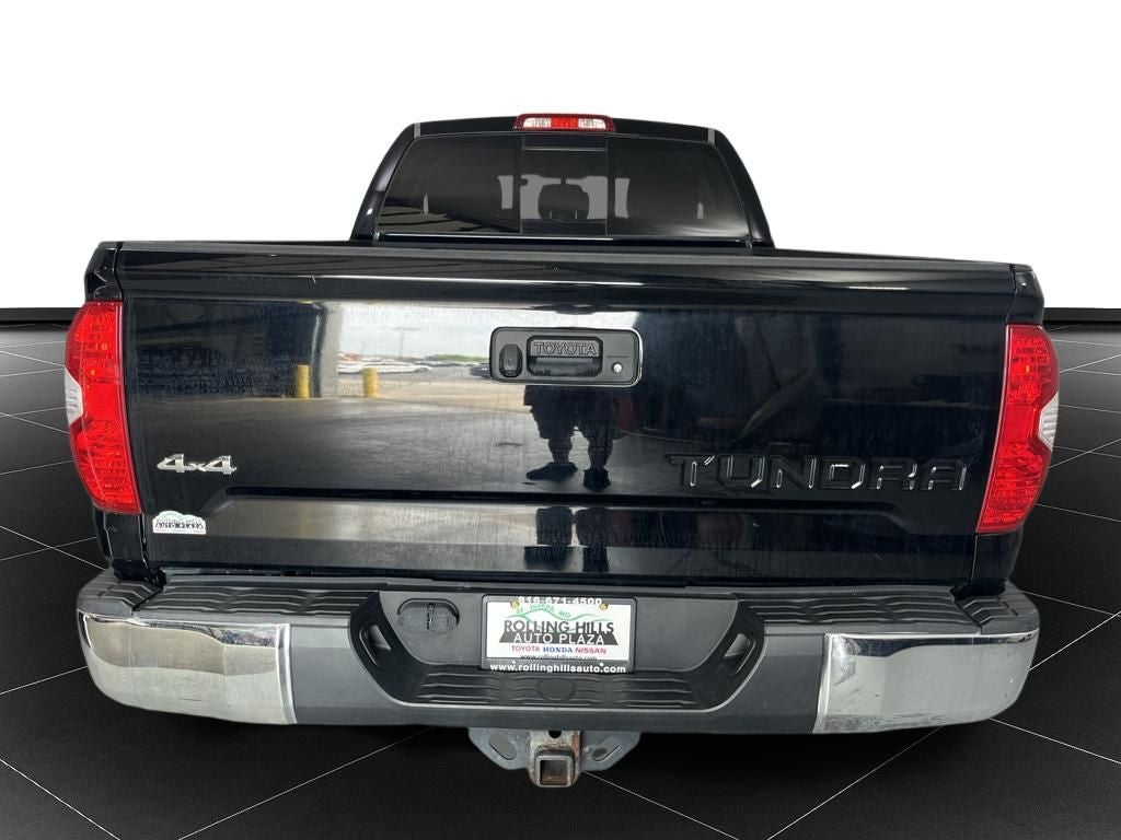 2017 Toyota Tundra SR5