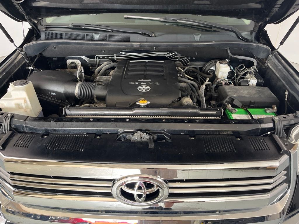 2017 Toyota Tundra SR5