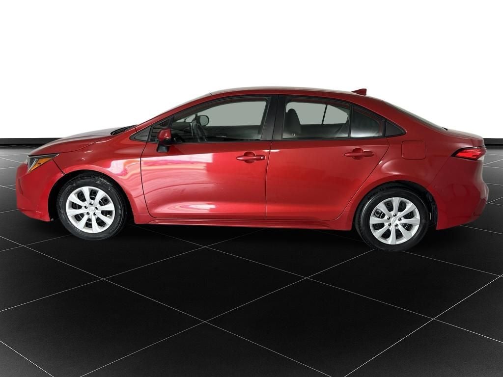 Used 2021 Toyota Corolla LE with VIN 5YFEPMAE0MP155159 for sale in Kansas City
